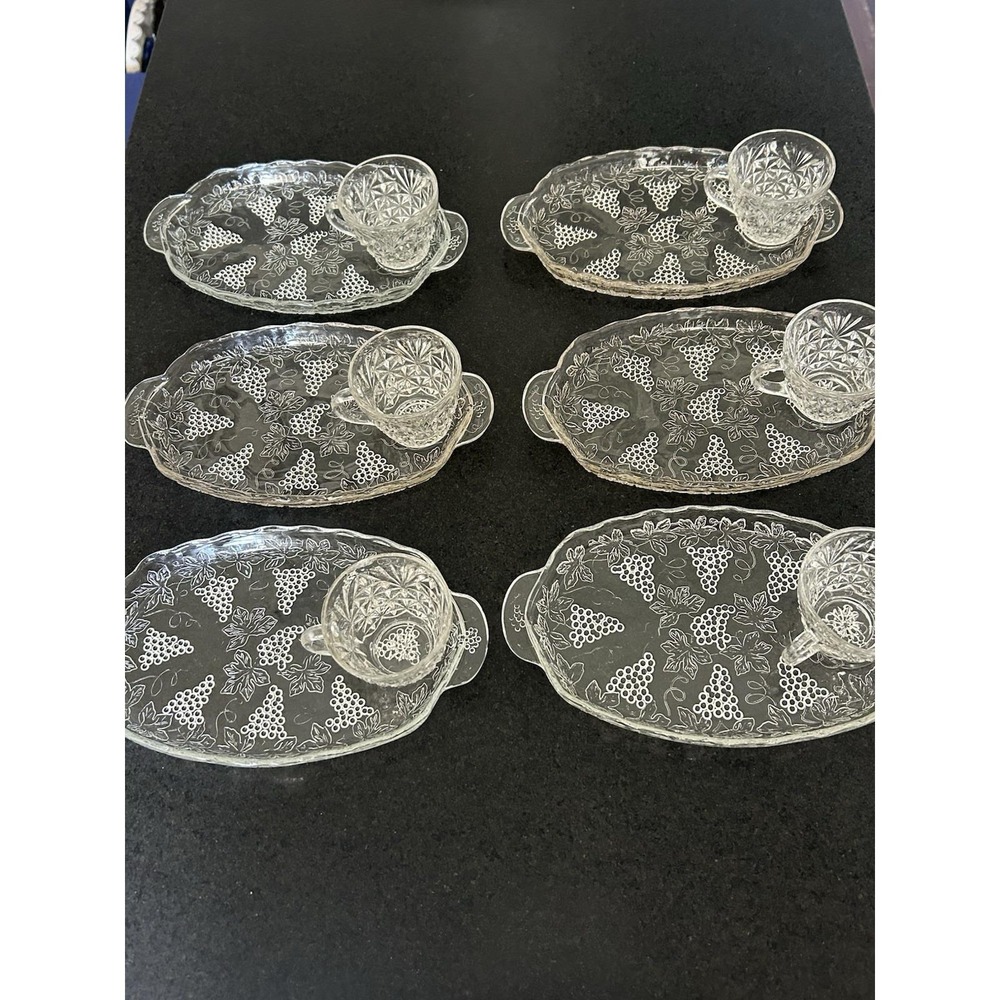 4 Clear Pressed Glass Snack Trays Grape Pattern with Handles with 4 mixed cups